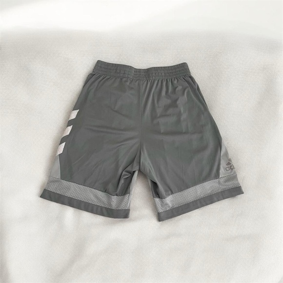 ADIDAS® CLIMALITE TRAINING SHORTS. - Picture 2 of 4
